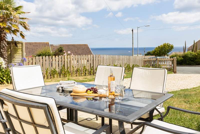 Sit in the Cornish sunshine and enjoy al fresco dining.
