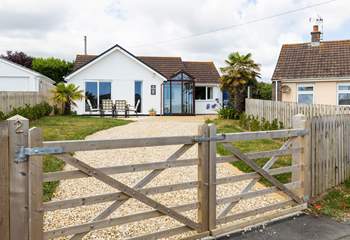 The enclosed garden is ideal for your four-legged friends.