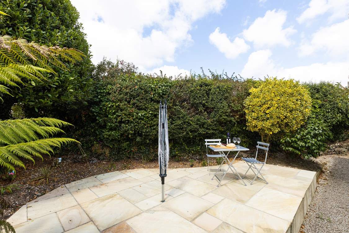 This secluded spot is a great place to unwind but please note there is a step up. Dry off your beach towels on the rotary drier.