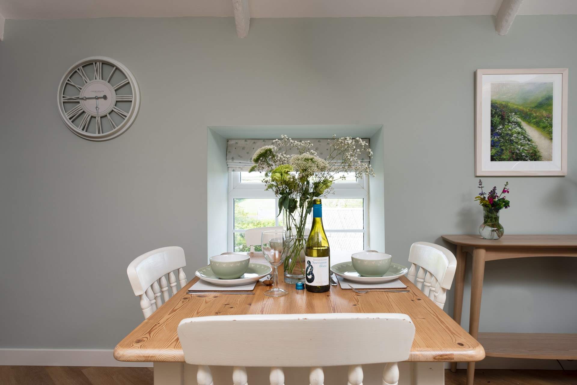 The gorgeous dining-table is excellent for hearty dinners.