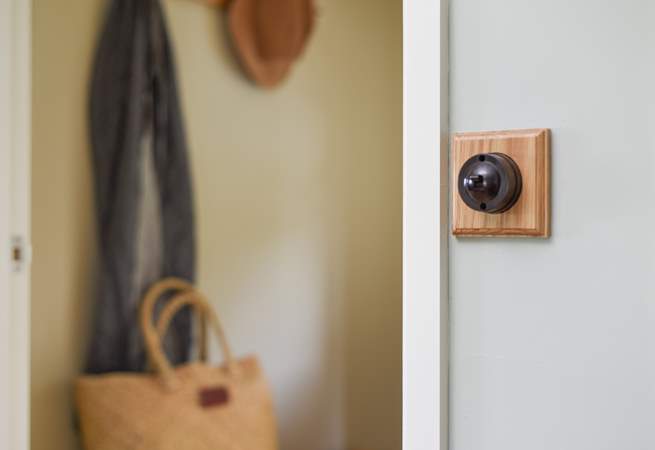 How lovely is this light switch! We thought it was so cute.