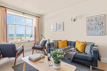 The sitting-room is a cosy room, with very special views!