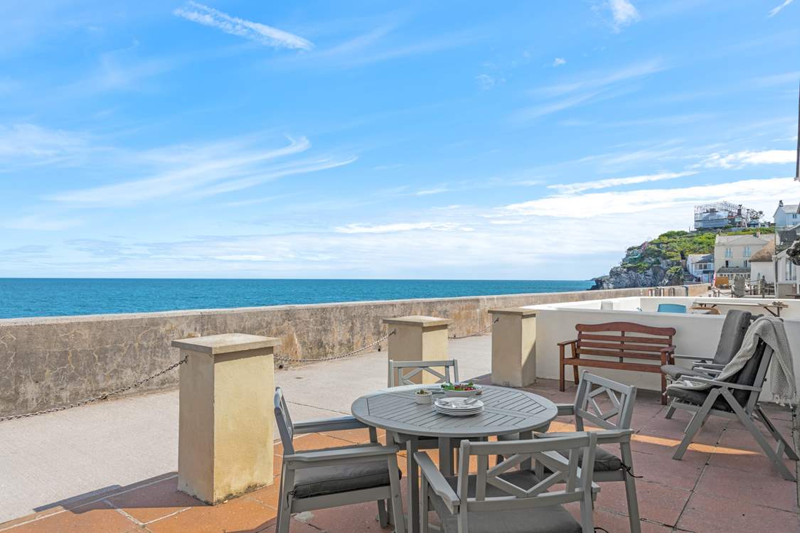 Enjoy a slice of coastal living.