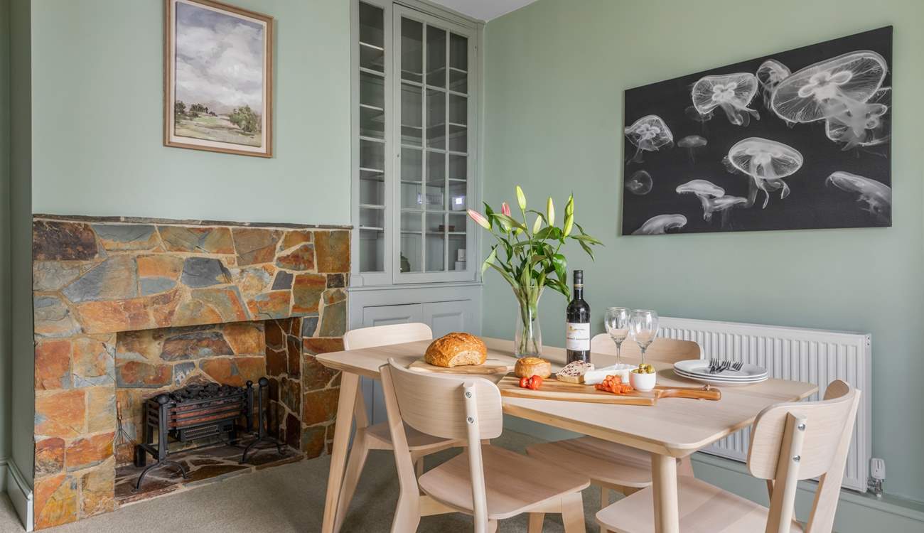 Enjoy delicious dinners here.