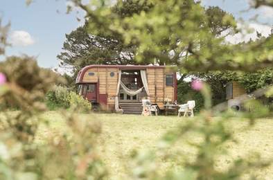 Lady Oakley. Sleeps 2, 3.4 miles SW of St Ives