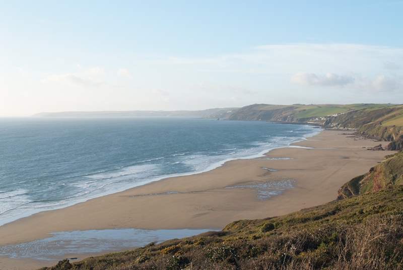 The stunning Whitsand Bay is only ten miles away.