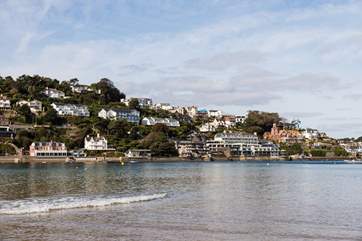 The vibrant maritime town of Salcombe is a short car ride away.