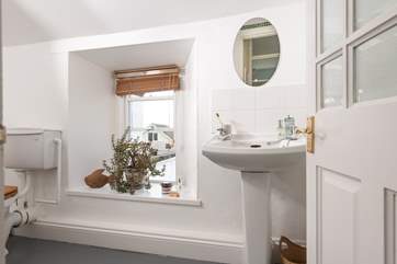 The family bathroom on the first floor.