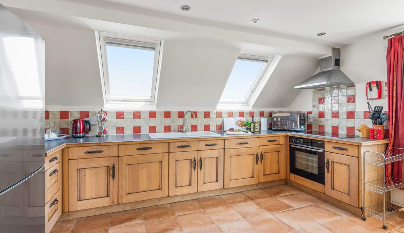 The large kitchen has everything you'll need on your break.