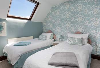 The delightful twin room is perfect for a good night's sleep.