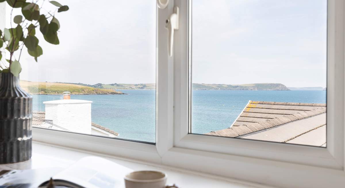 Brew your morning cuppa and drink in the view!