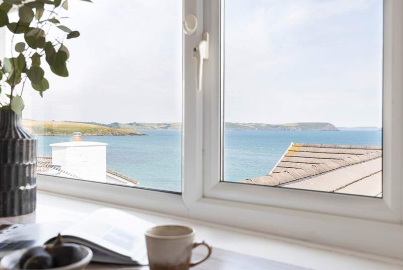Brew your morning cuppa and drink in the view!