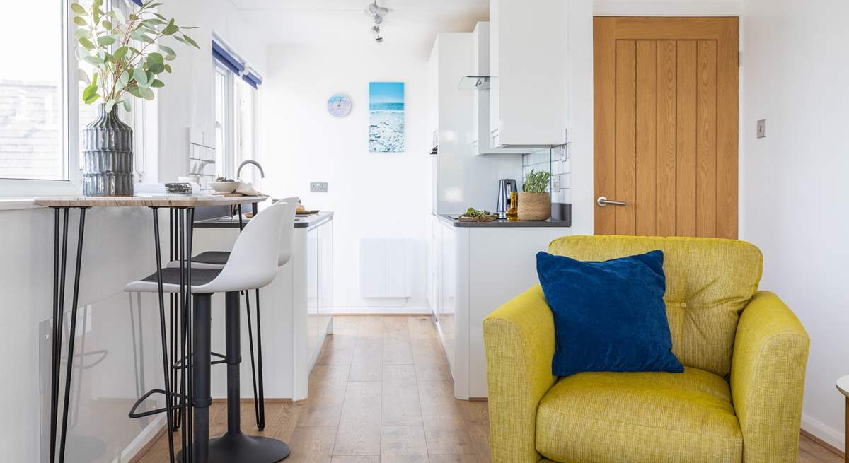 The breakfast-bar is in the perfect spot for watching the water world go by.