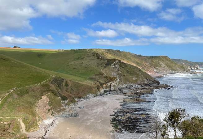 Mansands Beach is one of the best-kept local secrets. 