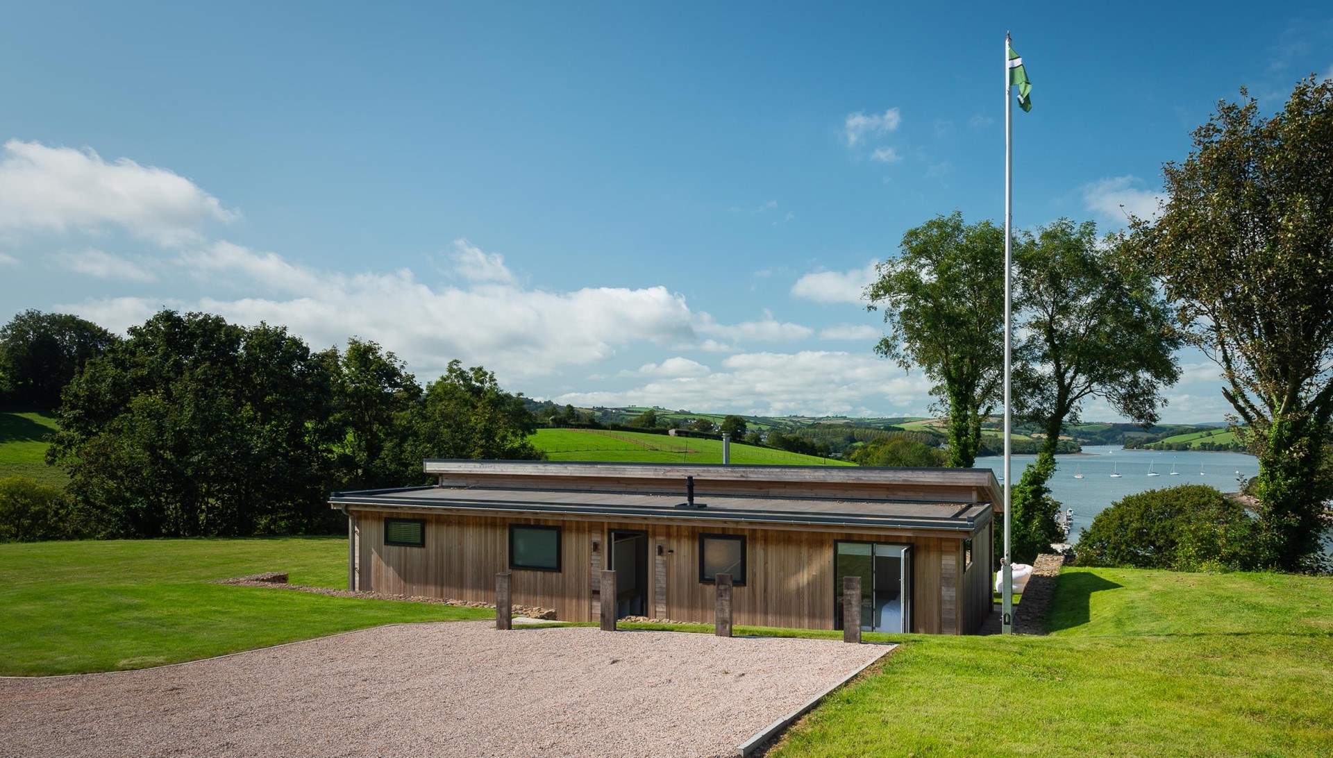 Welcome to your gorgeous rural retreat, Greenway Hideaway.