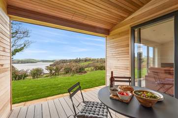 Al fresco dining with a view!