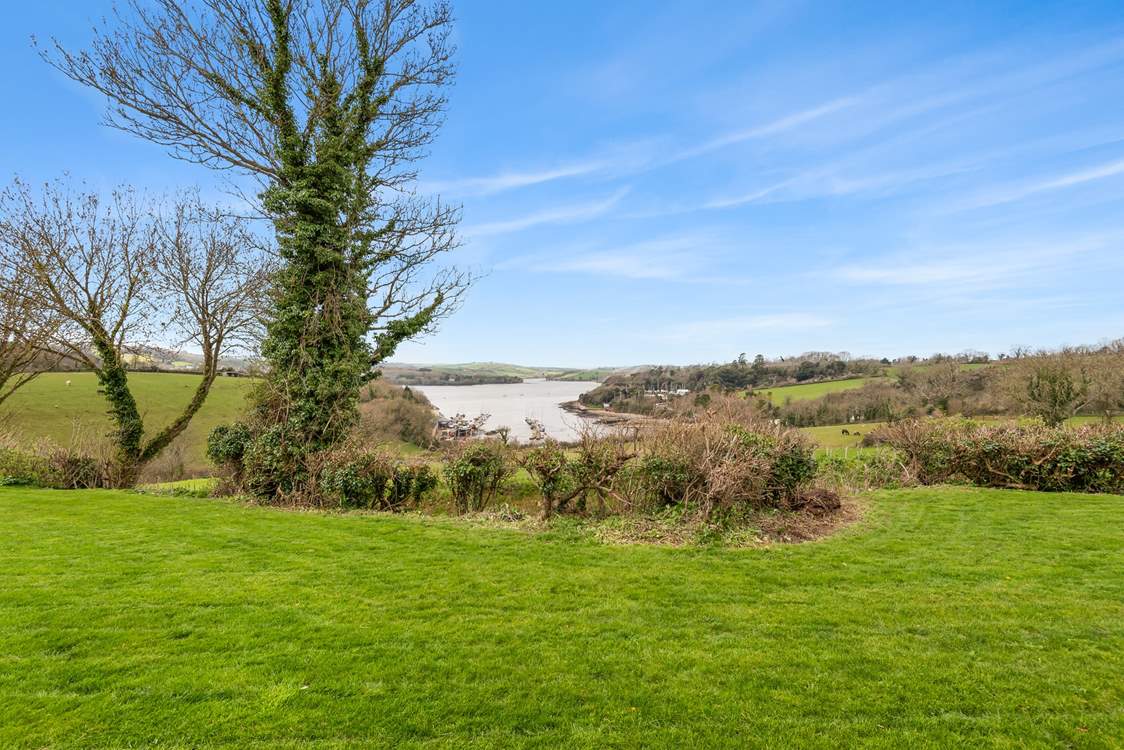 With the River Dart on your doorstep and miles of gorgeous countryside, you will never be short of places to explore here.