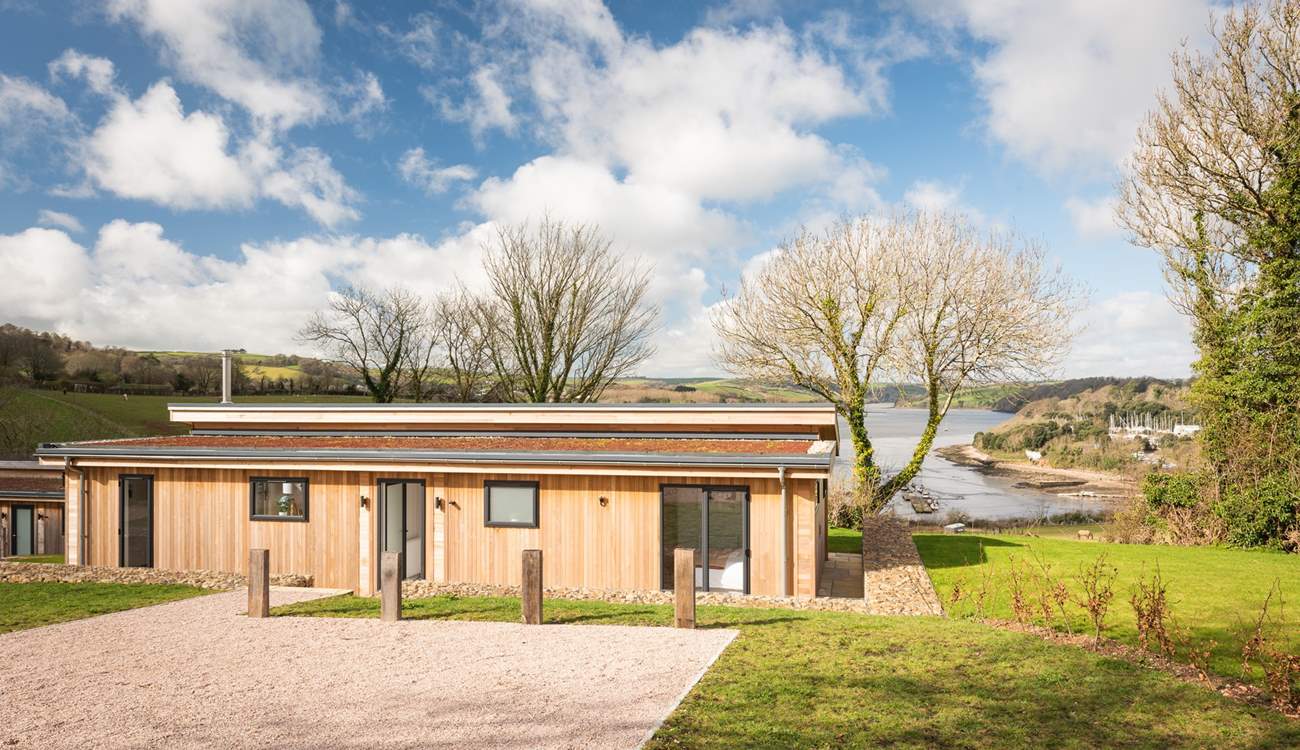 Galmpton Creek's location is simply unbeatable.