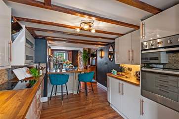 Gorgeous period features are beautifully complemented by state-of-the-art appliances.