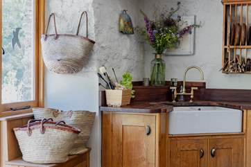 The sturdy wooden cabinets and worktops are fantastic.