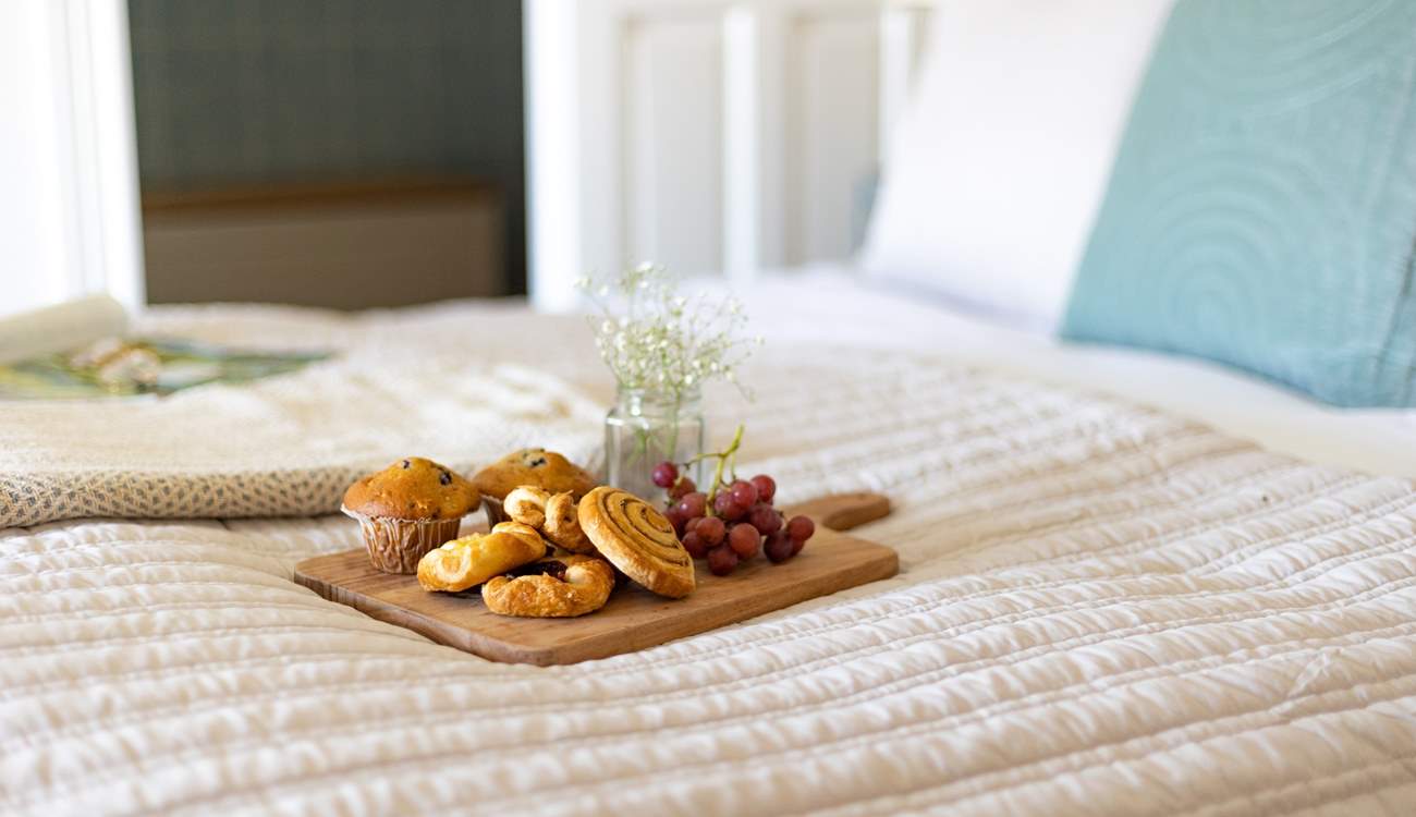 Breakfast in bed? Why not, you are on holiday!
