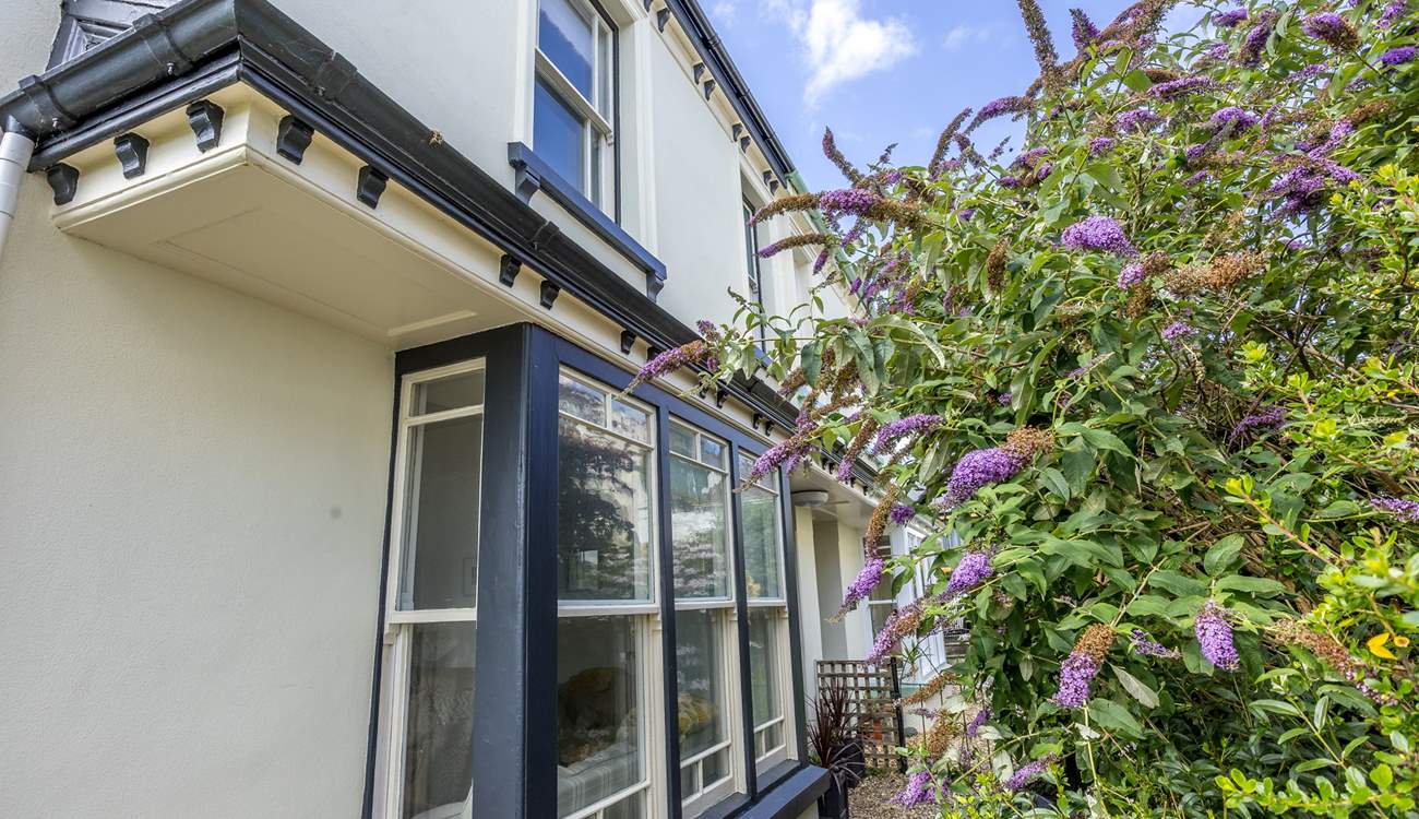 Welcome to Sunnyside, a beautiful holiday home in the heart of Appledore.