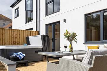 The outside space is a delight at River View.