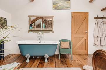 The freestanding bath tub is a truly special feature.