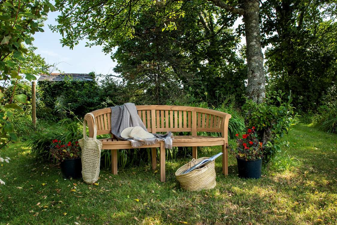 The garden has oodles of space for everyone.