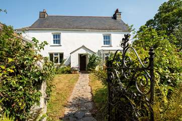 Welcome to the very beautiful Tom's Cottage