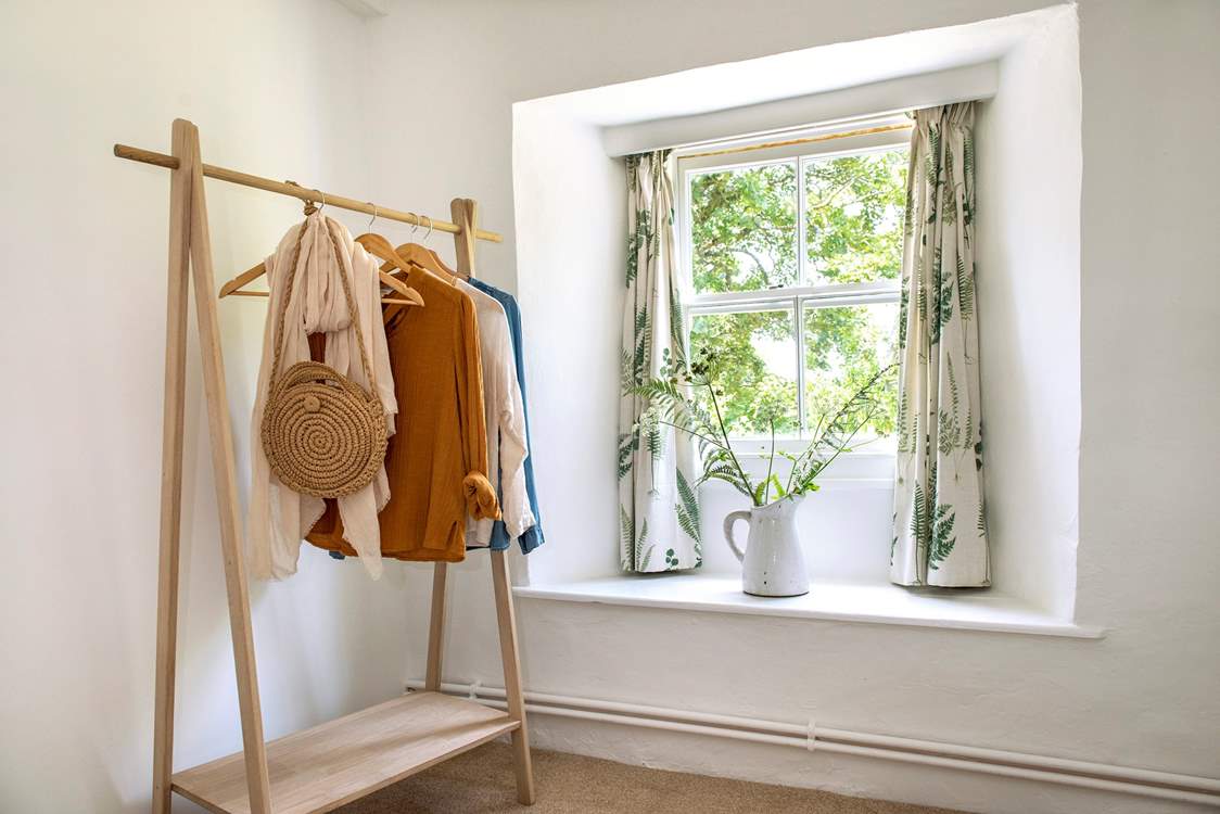 And hanging space for holiday essentials.
