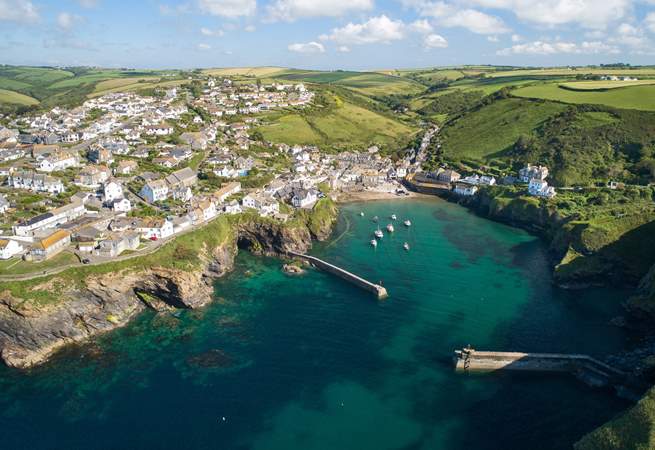 Nearby Port Isaac is a beautiful Cornish village, home of Doc Martin and the famous singers, The Fishermen's friends.