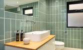 The stylish shower-room. - Thumbnail Image