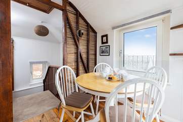 The reversed layout means you can fully enjoy brilliant views across the harbour.