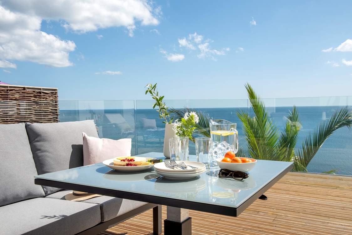 You are sure to enjoy holiday meals al fresco style.