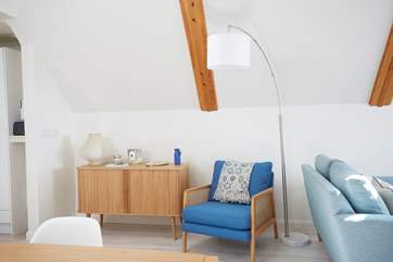 Beautiful furnishings throughout.