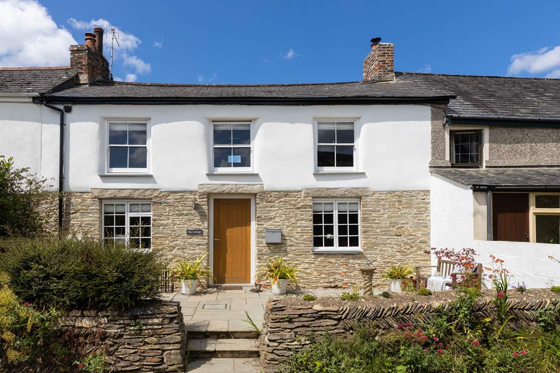 Welcome to The Cottage, a gorgeous traditional Cornish cottage in an idyllic rural setting.