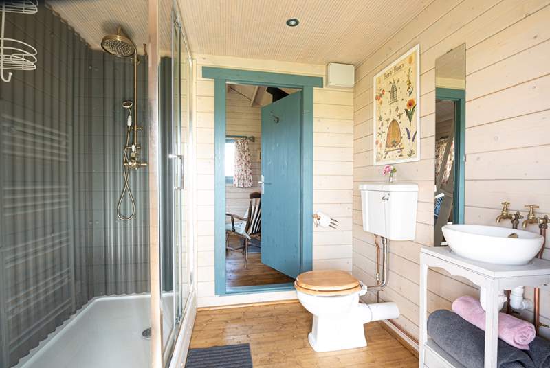 The beautifully presented shower-room. Perfect for freshening up after a day of exploring.