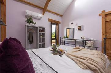The gorgeous bedroom.