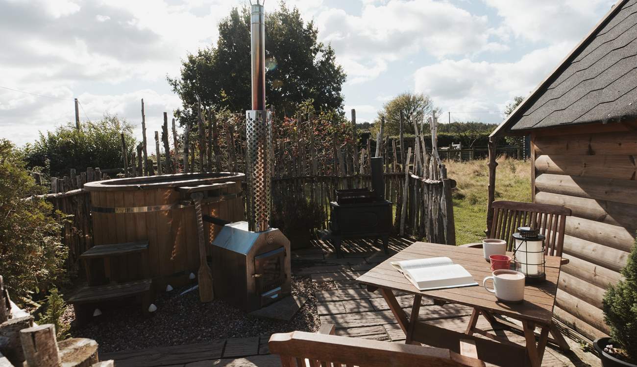 The intimate outside space promises relaxing evenings under the stars.