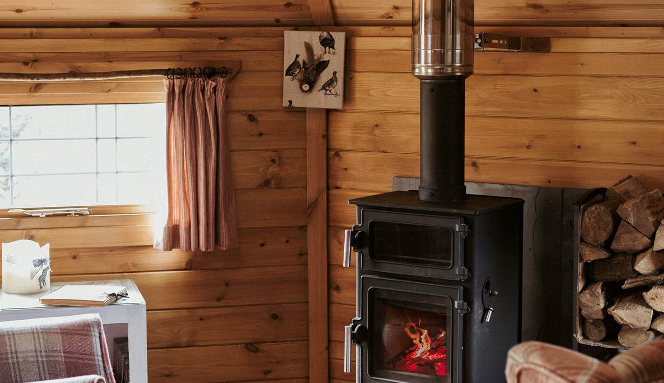 The warm interiors and wood burner, make your escape to nature dreamy through every season. 