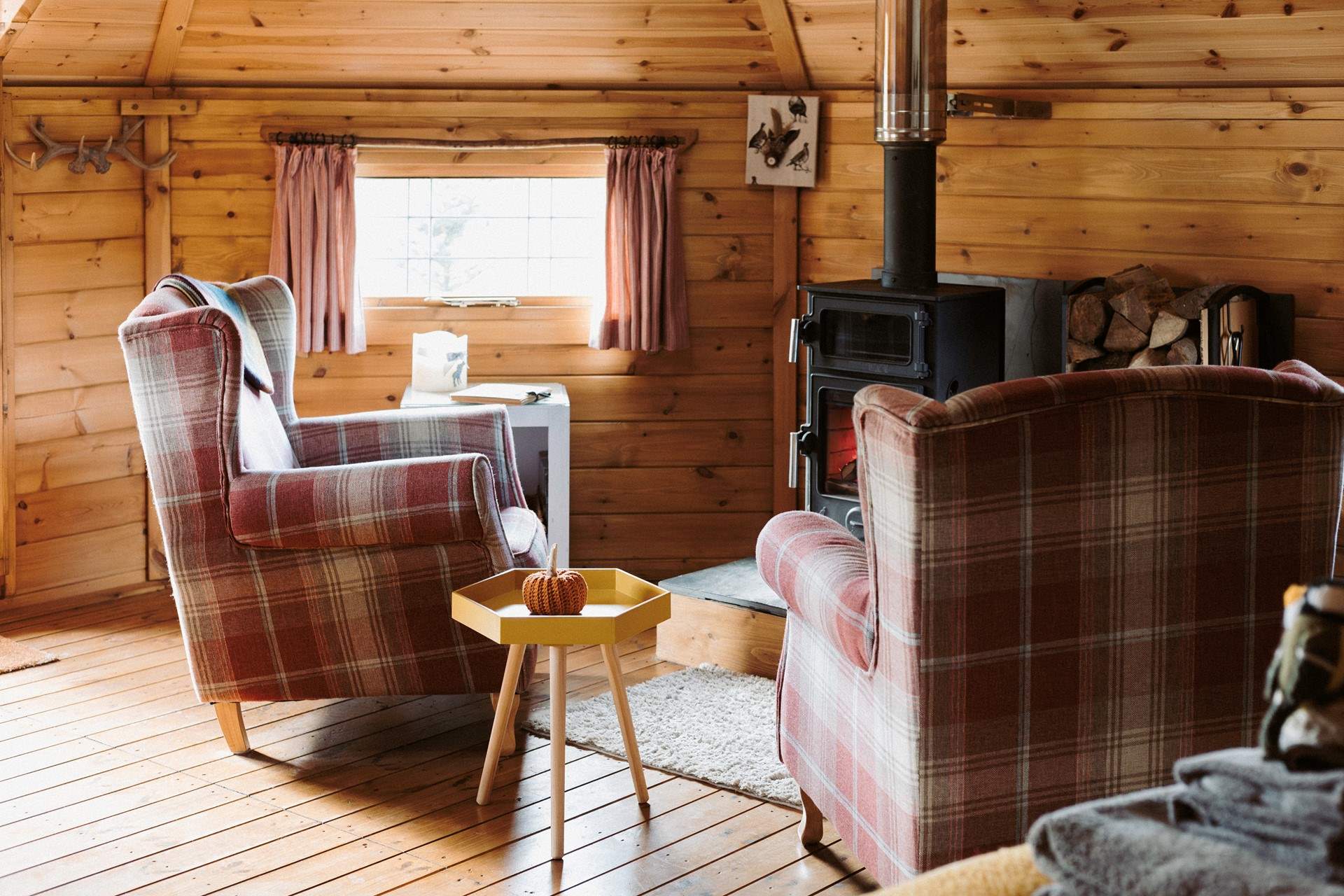 The warm interiors and wood burner, make your escape to nature dreamy through every season. 