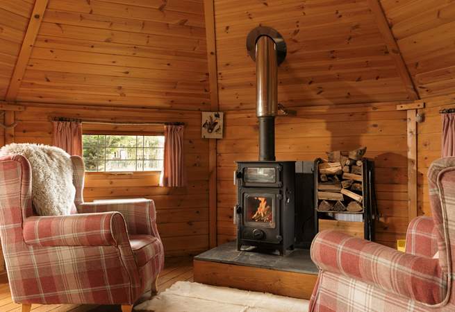 The warm interiors and wood burner, make your escape to nature dreamy through every season. 
