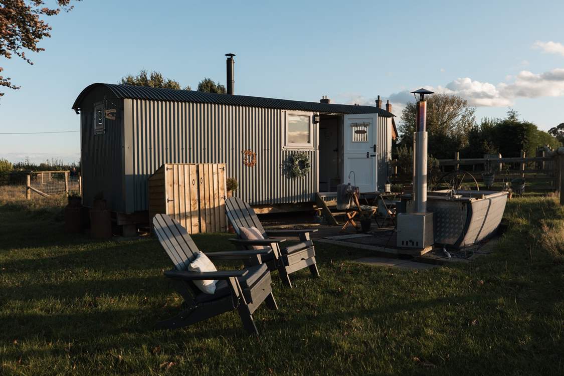 Soak up the early evening sunshine with a glass of your favourite tipple.