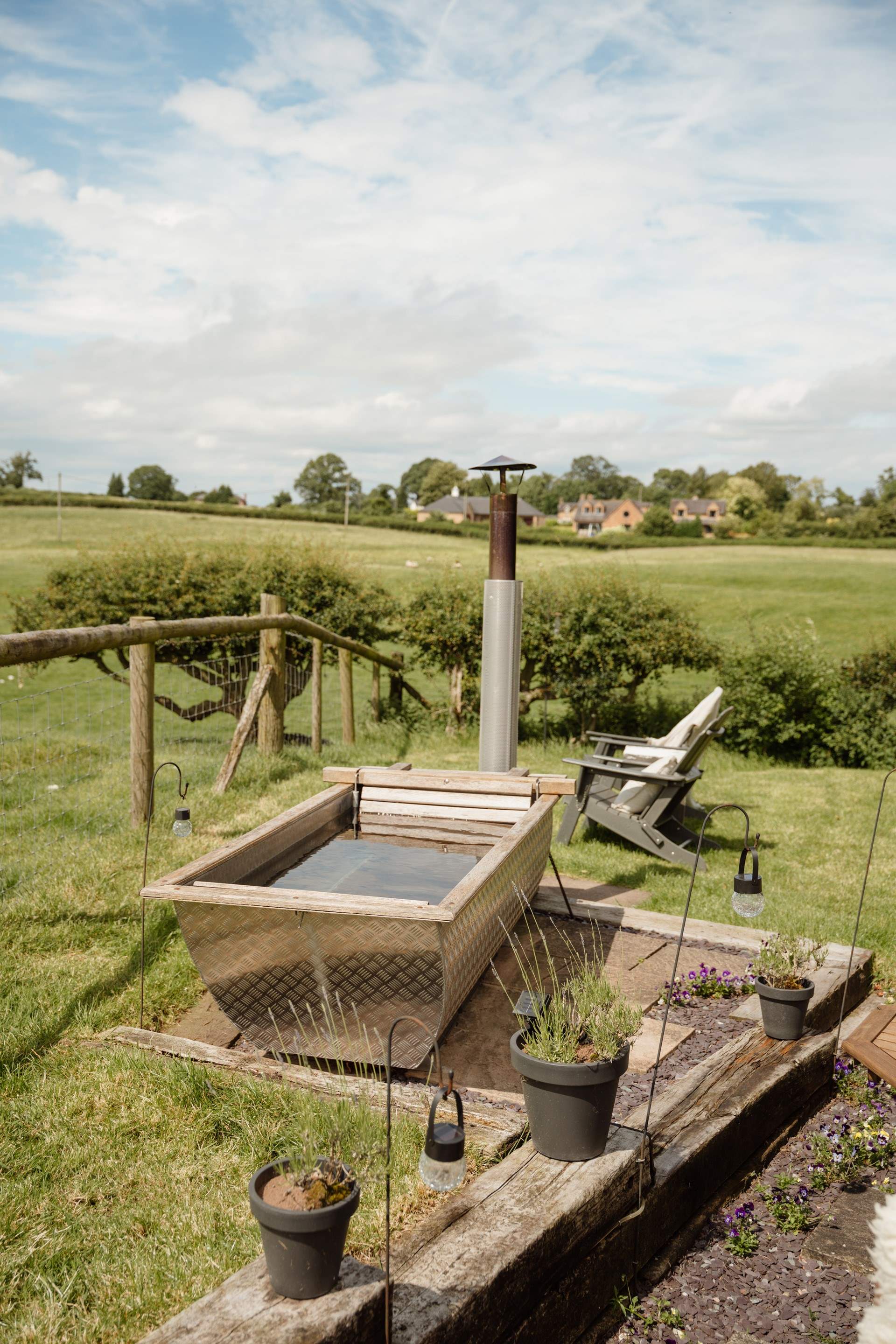 The wood-fired bathtub offers a wonderfully indulgent spot for long soaks.