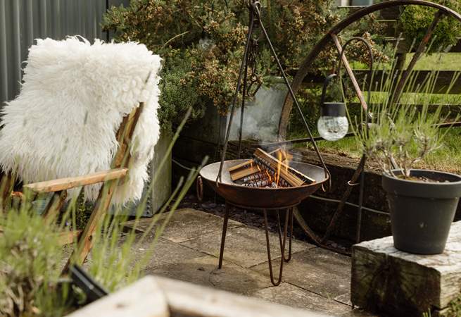 Light the fire pit for those perfect alfresco moments.
