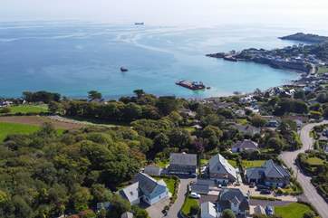 Lowenna has a wonderful coastal location.