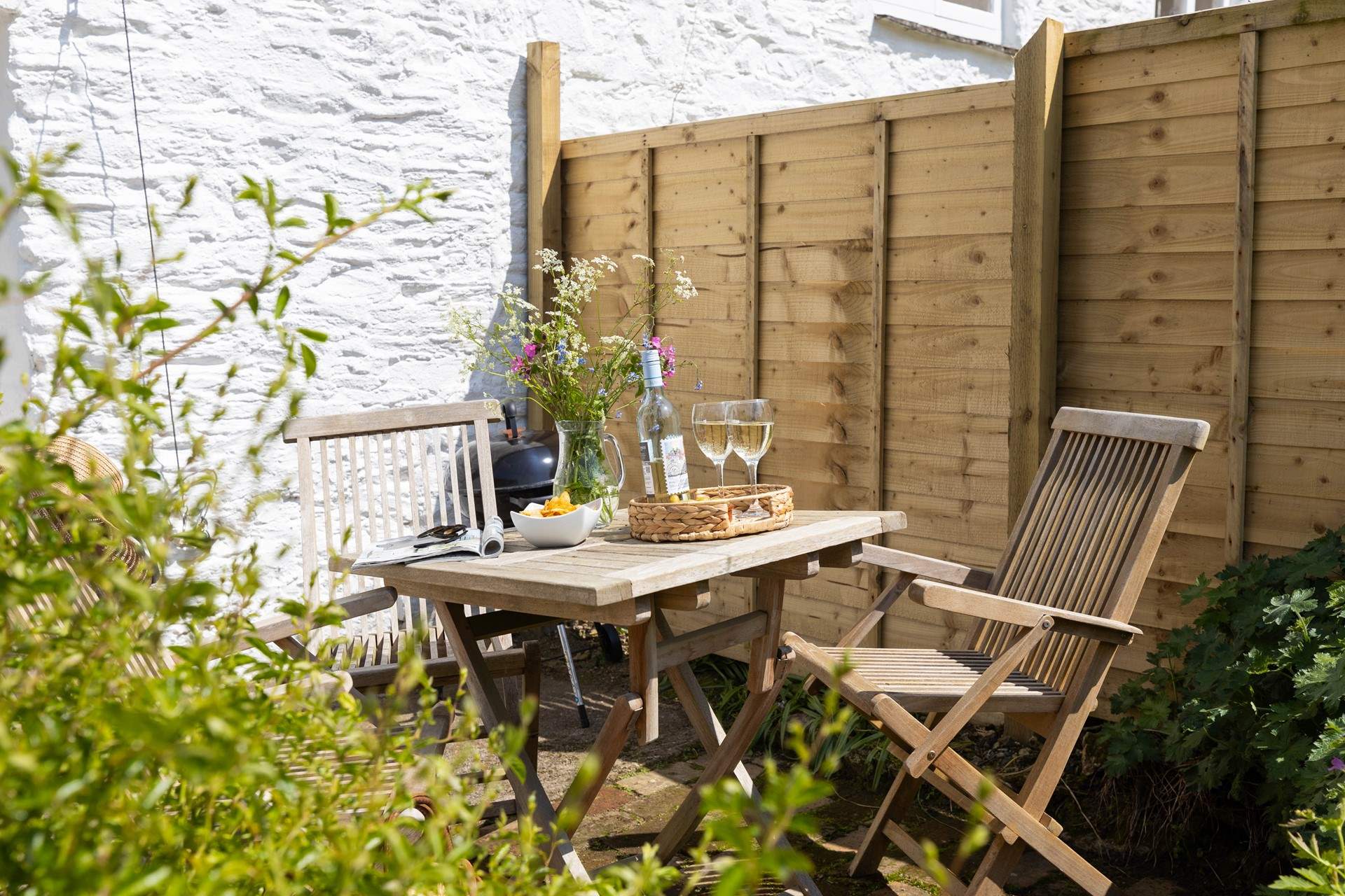 What a lovely spot for a glass of wine. 