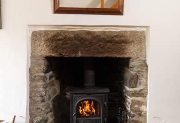 Enjoy romantic nights with the warmth of the wood burner. 