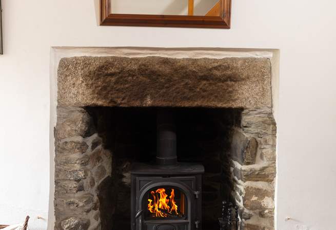 Enjoy romantic nights with the warmth of the wood burner. 